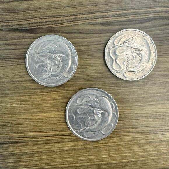 Lot of 3 Singapore 20 Cent Coins 1967, 1976, 1979  Swordfish Design – Circulated - Picture 2 of 2